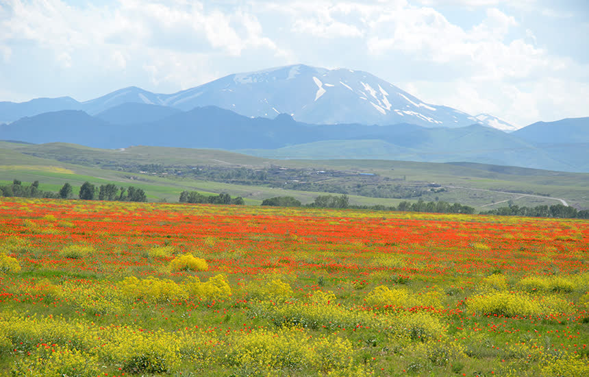 کوه سهند در مراغه